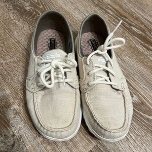 Sketchers boat shoes